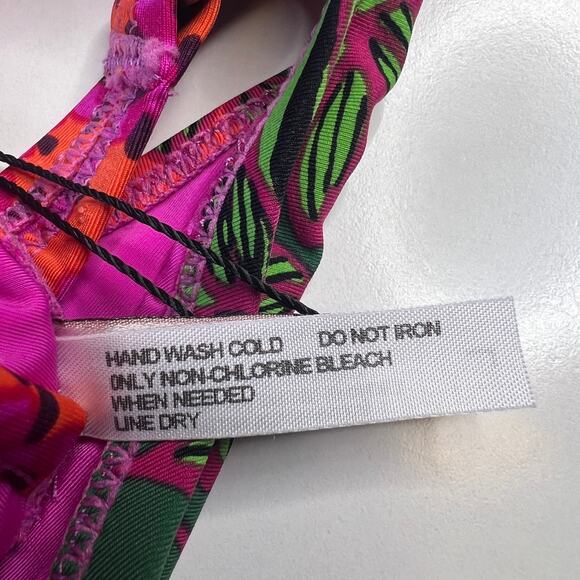 Nanette Lepore NWT Women's Bikini Wired Top Tassels Colorful Artsy Print Size L - Picture 11 of 11